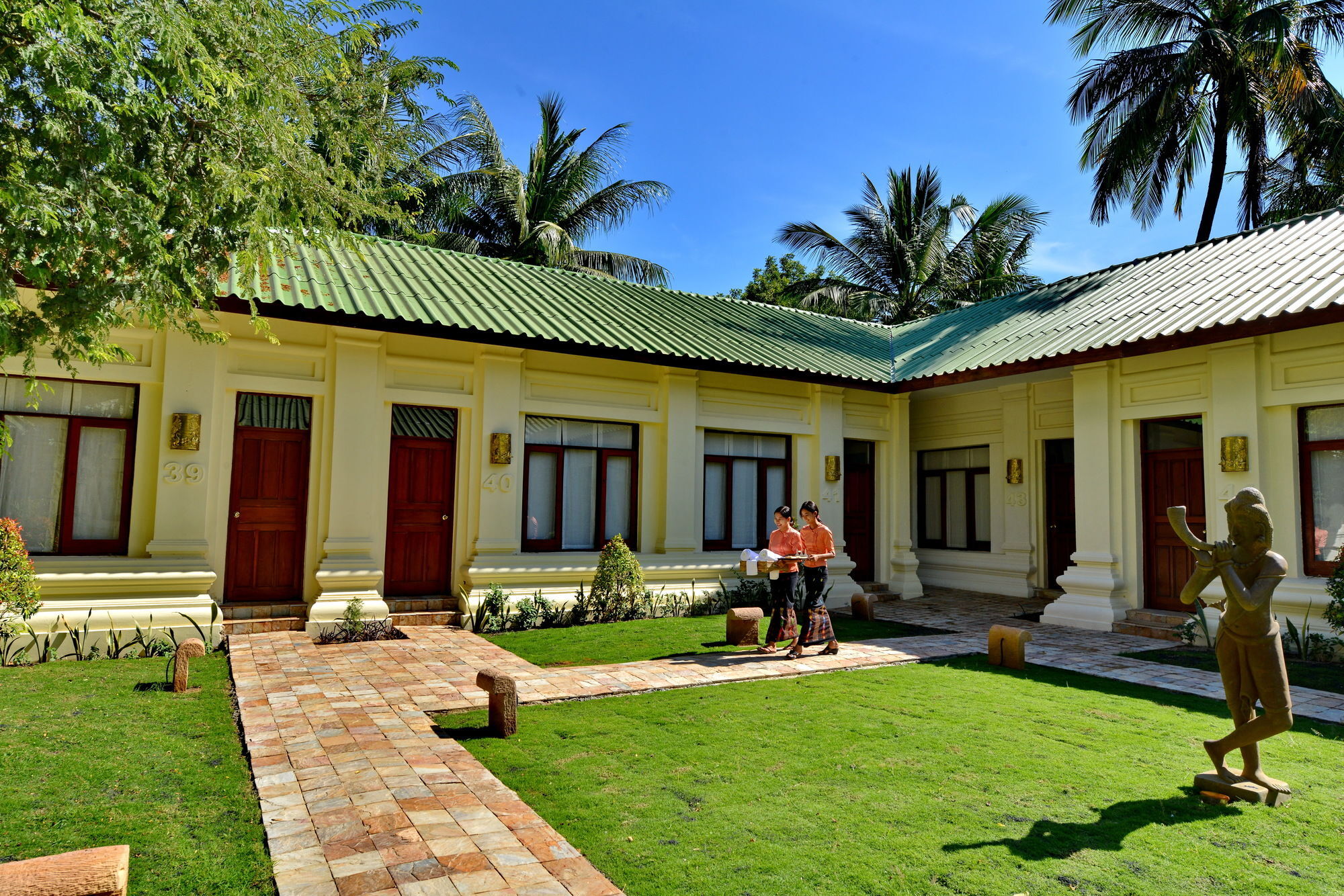 באגאן Areindmar Hotel מראה חיצוני תמונה