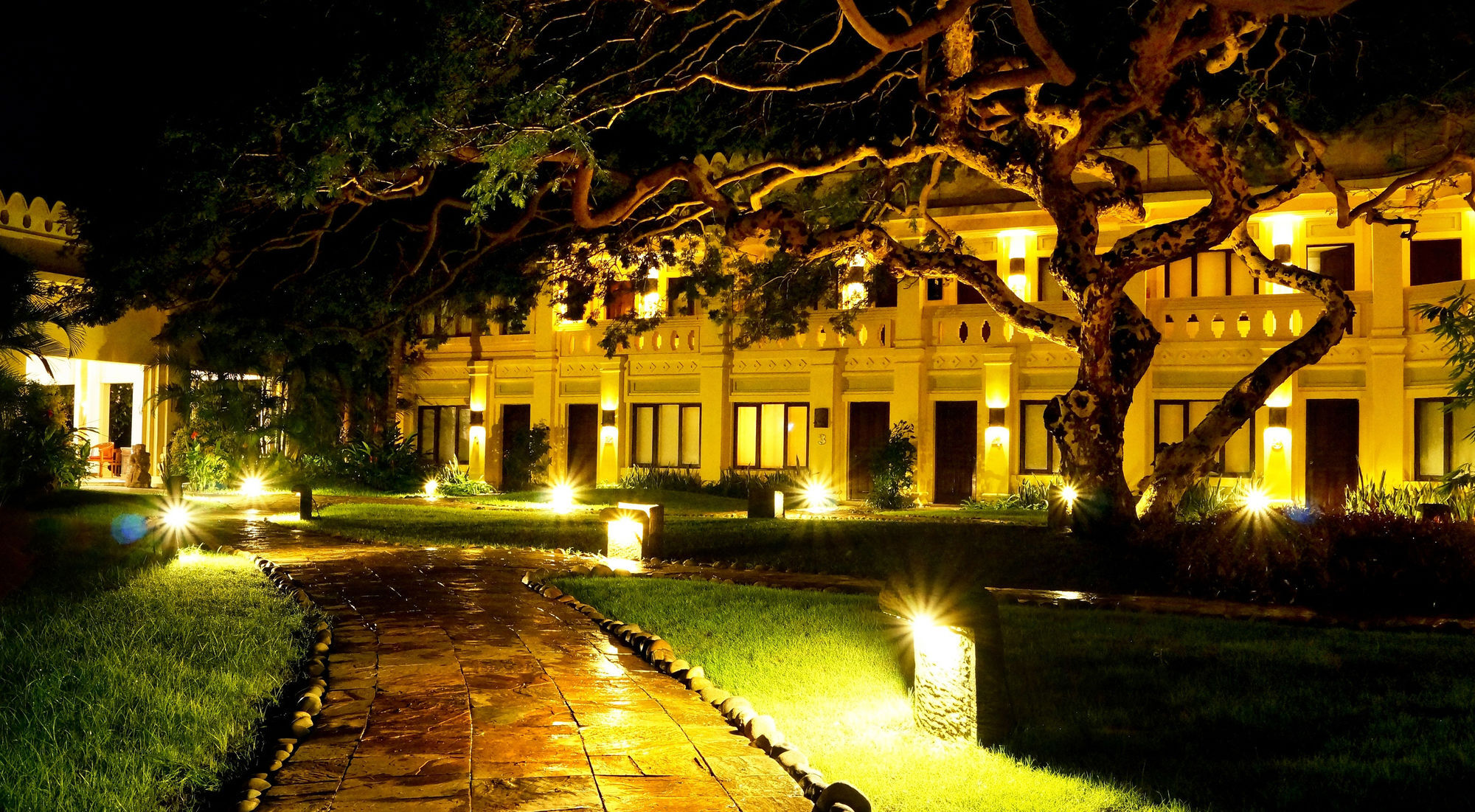באגאן Areindmar Hotel מראה חיצוני תמונה